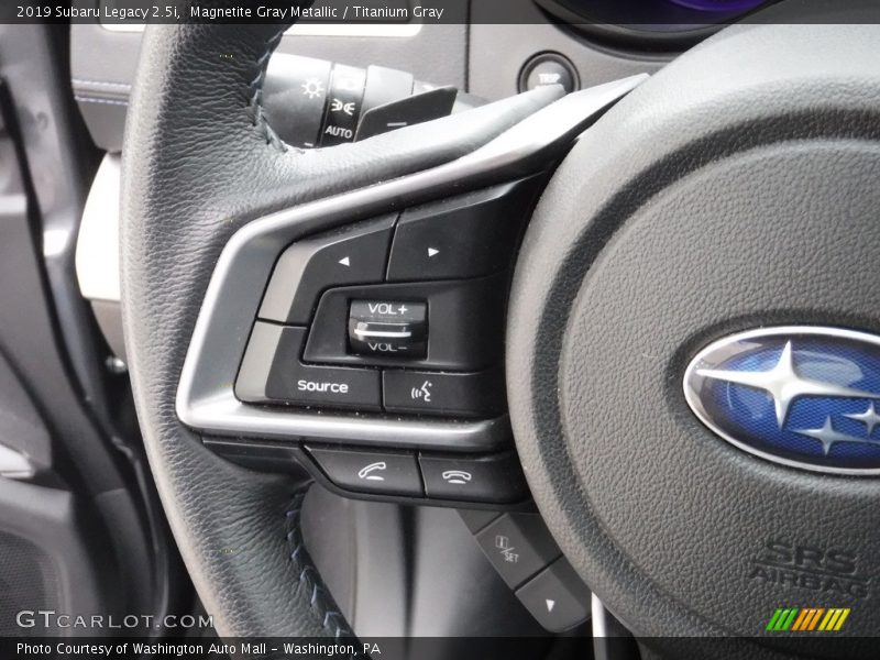 Magnetite Gray Metallic / Titanium Gray 2019 Subaru Legacy 2.5i