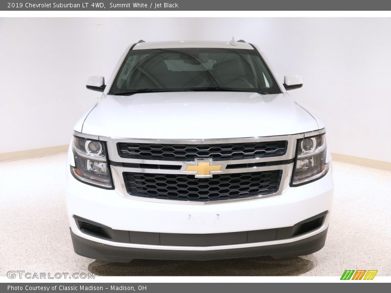 Summit White / Jet Black 2019 Chevrolet Suburban LT 4WD