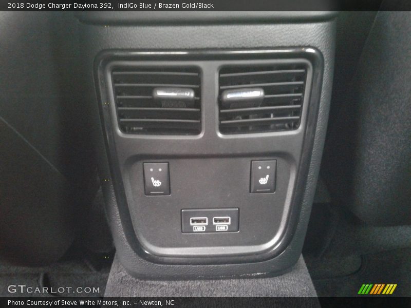 IndiGo Blue / Brazen Gold/Black 2018 Dodge Charger Daytona 392