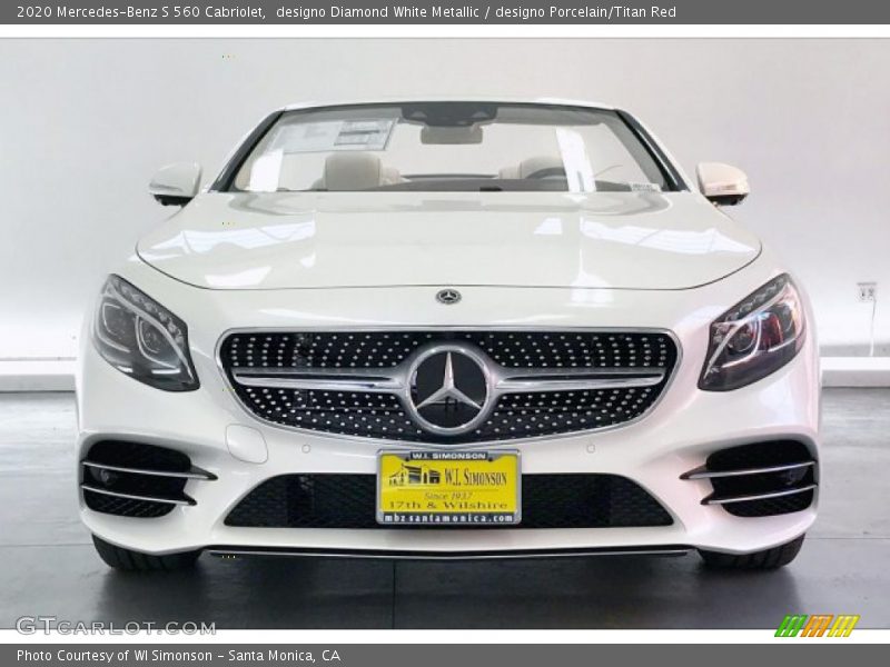 designo Diamond White Metallic / designo Porcelain/Titan Red 2020 Mercedes-Benz S 560 Cabriolet