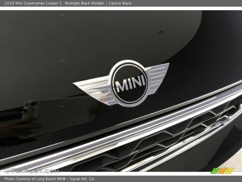 Midnight Black Metallic / Carbon Black 2018 Mini Countryman Cooper S