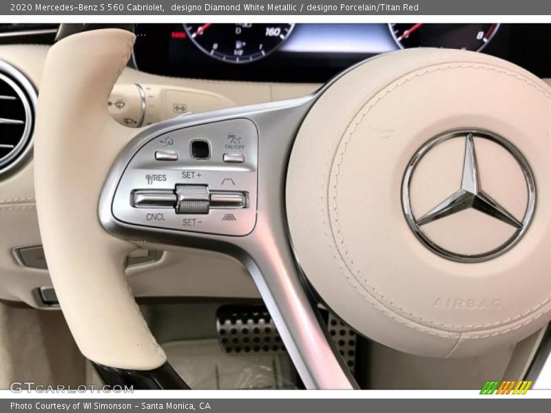  2020 S 560 Cabriolet Steering Wheel