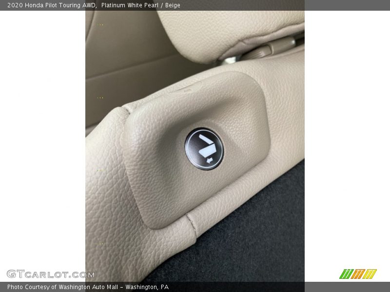 Platinum White Pearl / Beige 2020 Honda Pilot Touring AWD