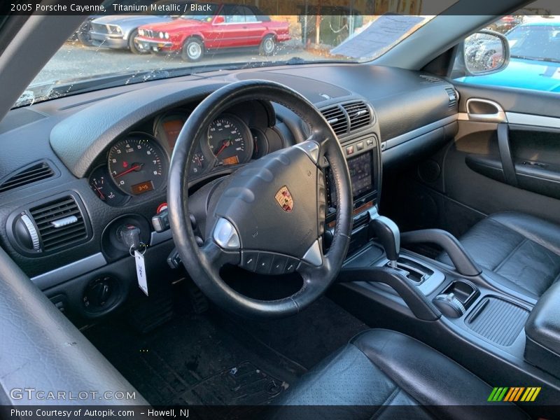 Titanium Metallic / Black 2005 Porsche Cayenne