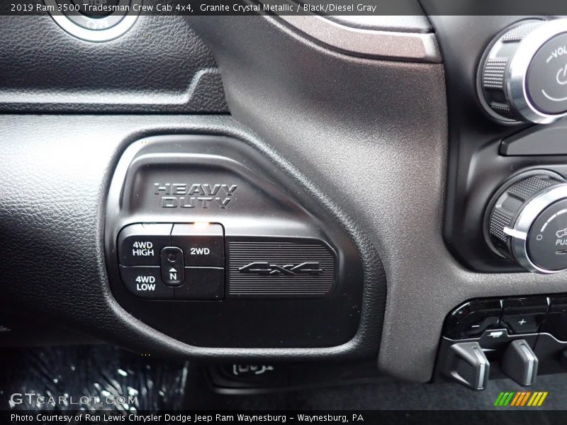 Granite Crystal Metallic / Black/Diesel Gray 2019 Ram 3500 Tradesman Crew Cab 4x4