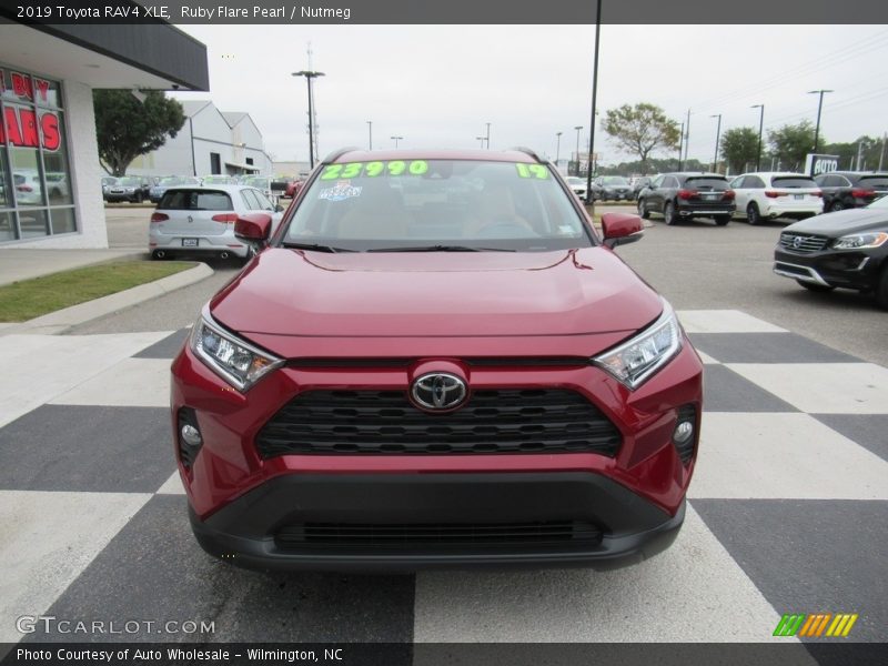 Ruby Flare Pearl / Nutmeg 2019 Toyota RAV4 XLE