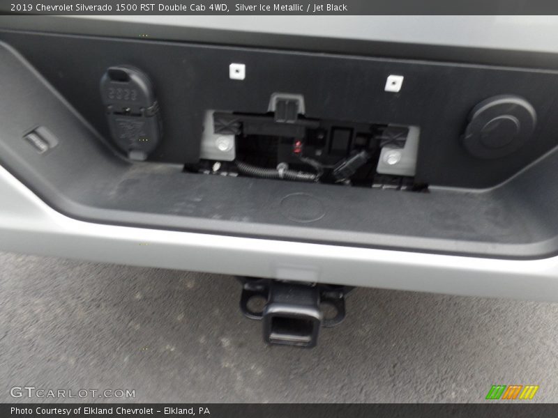 Silver Ice Metallic / Jet Black 2019 Chevrolet Silverado 1500 RST Double Cab 4WD