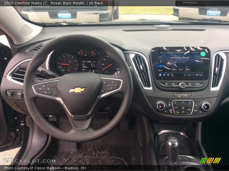 Mosaic Black Metallic / Jet Black 2020 Chevrolet Malibu LT