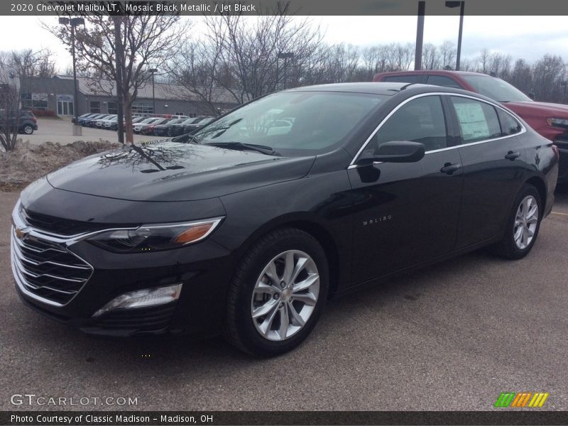 Mosaic Black Metallic / Jet Black 2020 Chevrolet Malibu LT