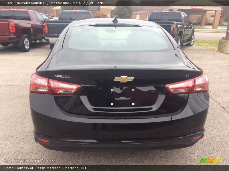 Mosaic Black Metallic / Jet Black 2020 Chevrolet Malibu LT