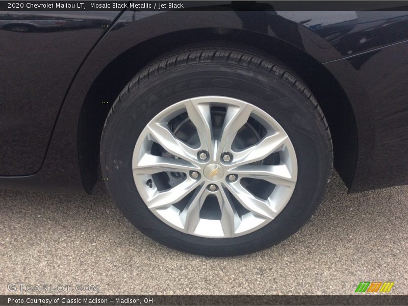 Mosaic Black Metallic / Jet Black 2020 Chevrolet Malibu LT