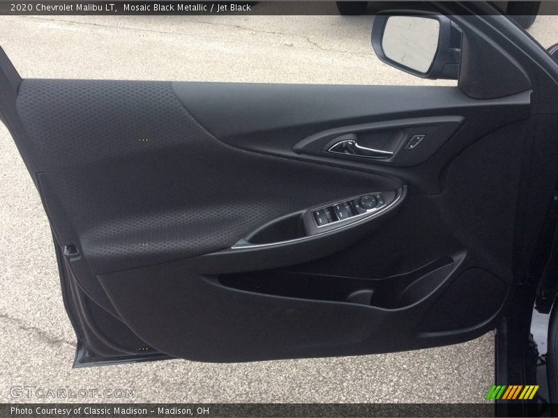 Mosaic Black Metallic / Jet Black 2020 Chevrolet Malibu LT