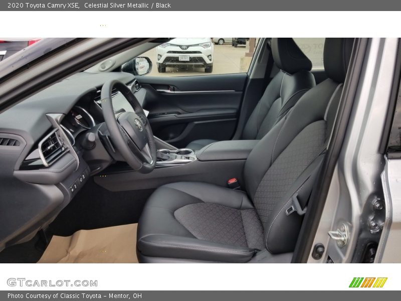 Celestial Silver Metallic / Black 2020 Toyota Camry XSE