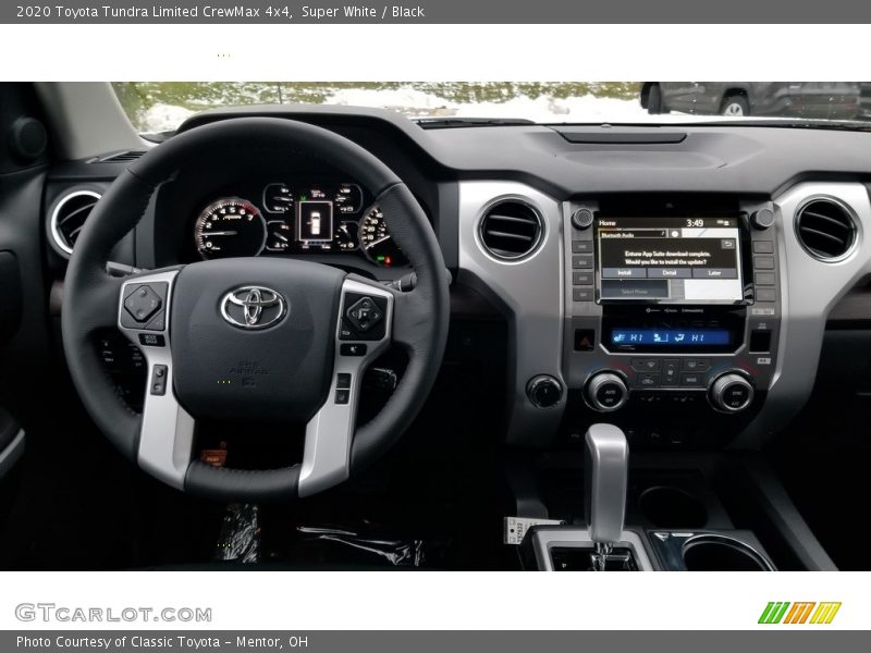 Super White / Black 2020 Toyota Tundra Limited CrewMax 4x4