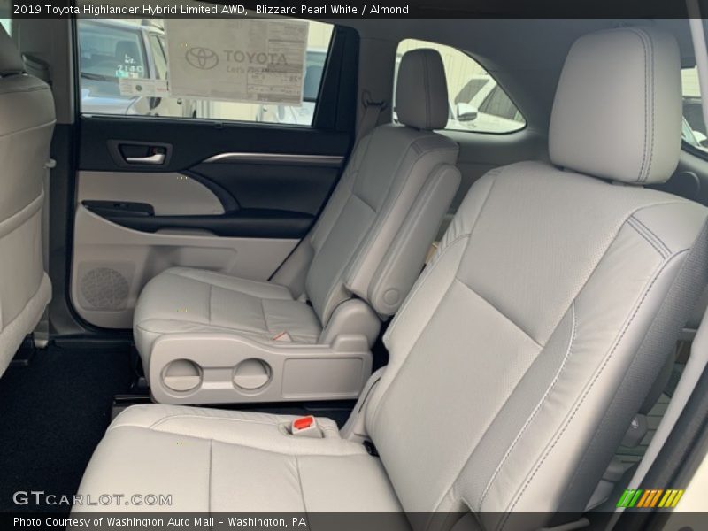Blizzard Pearl White / Almond 2019 Toyota Highlander Hybrid Limited AWD