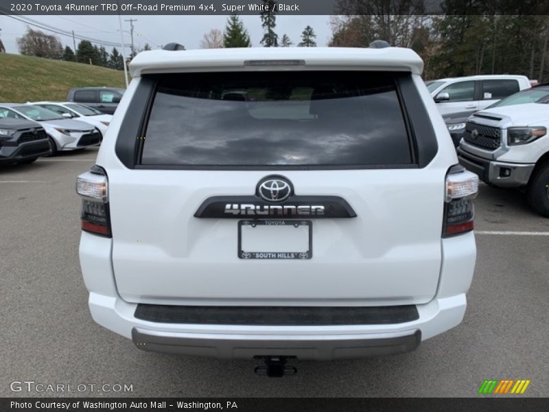 Super White / Black 2020 Toyota 4Runner TRD Off-Road Premium 4x4