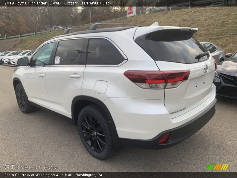 Blizzard Pearl White / Black 2019 Toyota Highlander SE AWD
