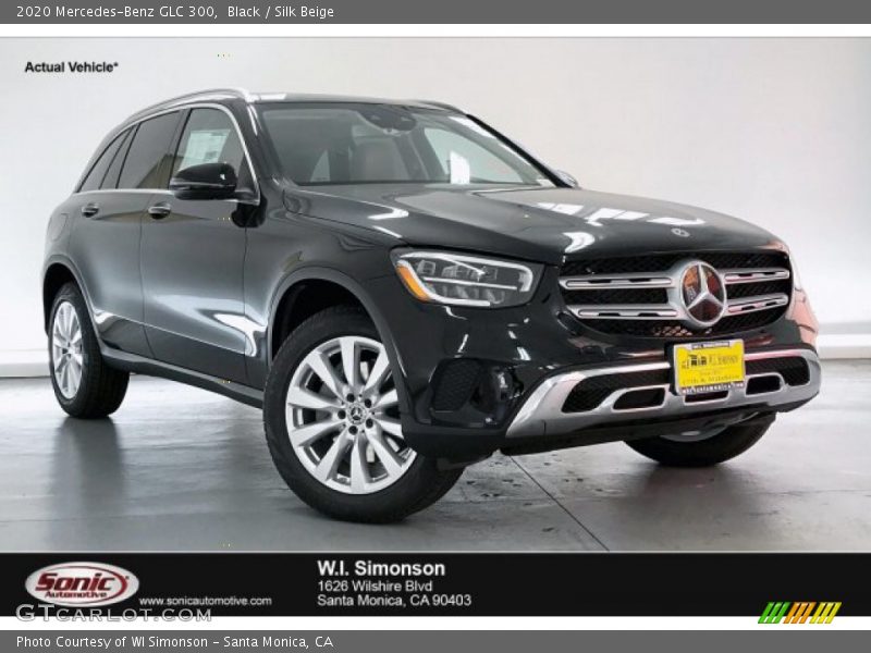 Black / Silk Beige 2020 Mercedes-Benz GLC 300