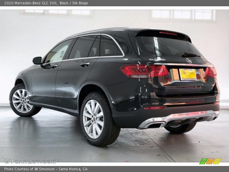 Black / Silk Beige 2020 Mercedes-Benz GLC 300