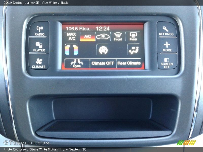 Vice White / Black 2019 Dodge Journey SE