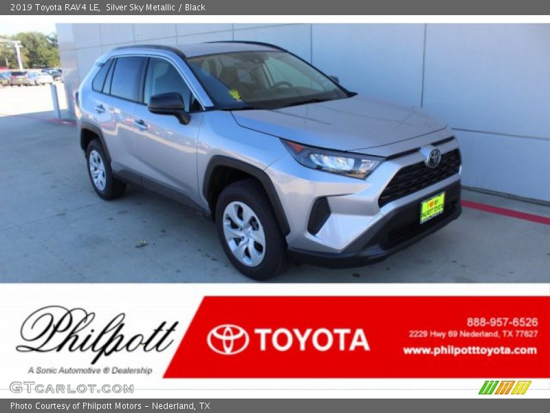 Silver Sky Metallic / Black 2019 Toyota RAV4 LE