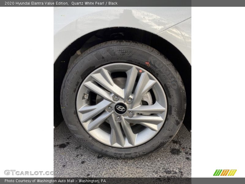 Quartz White Pearl / Black 2020 Hyundai Elantra Value Edition