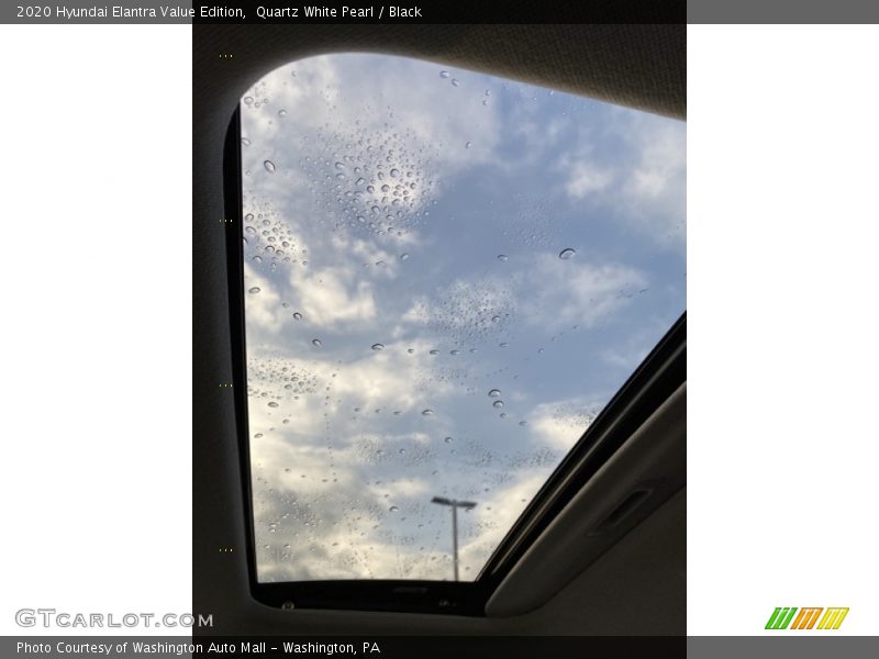 Quartz White Pearl / Black 2020 Hyundai Elantra Value Edition