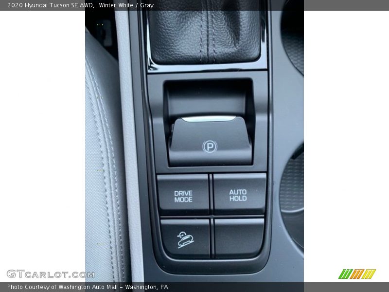 Winter White / Gray 2020 Hyundai Tucson SE AWD