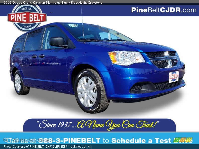 Indigo Blue / Black/Light Graystone 2019 Dodge Grand Caravan SE