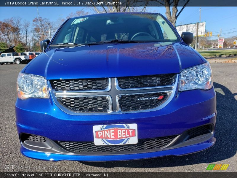 Indigo Blue / Black/Light Graystone 2019 Dodge Grand Caravan SE