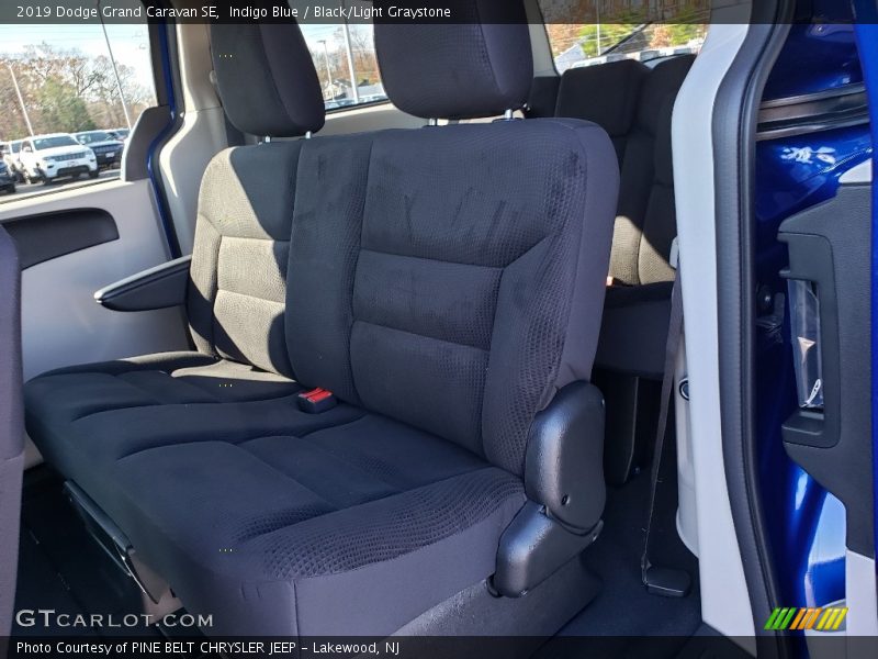 Indigo Blue / Black/Light Graystone 2019 Dodge Grand Caravan SE