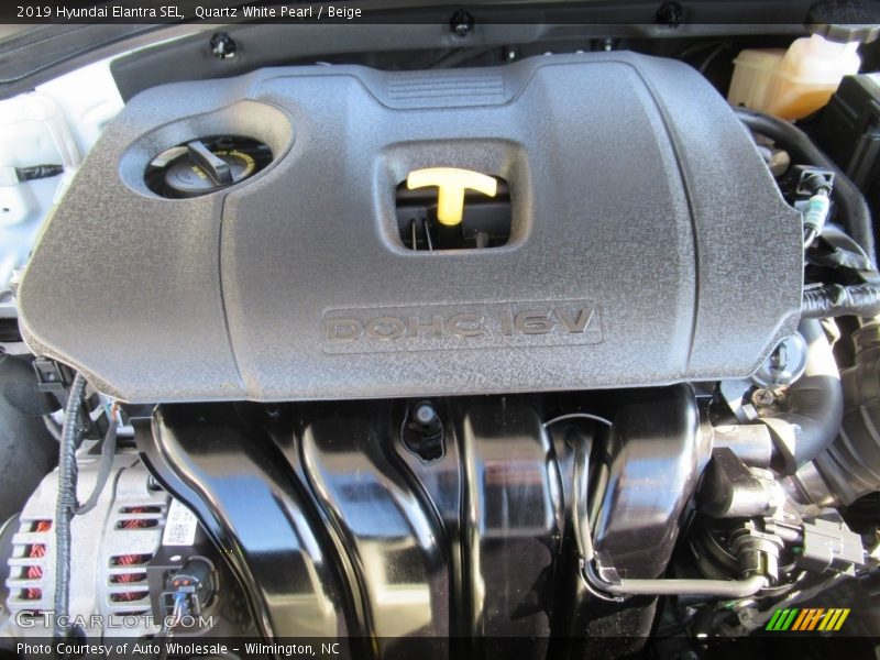 Quartz White Pearl / Beige 2019 Hyundai Elantra SEL