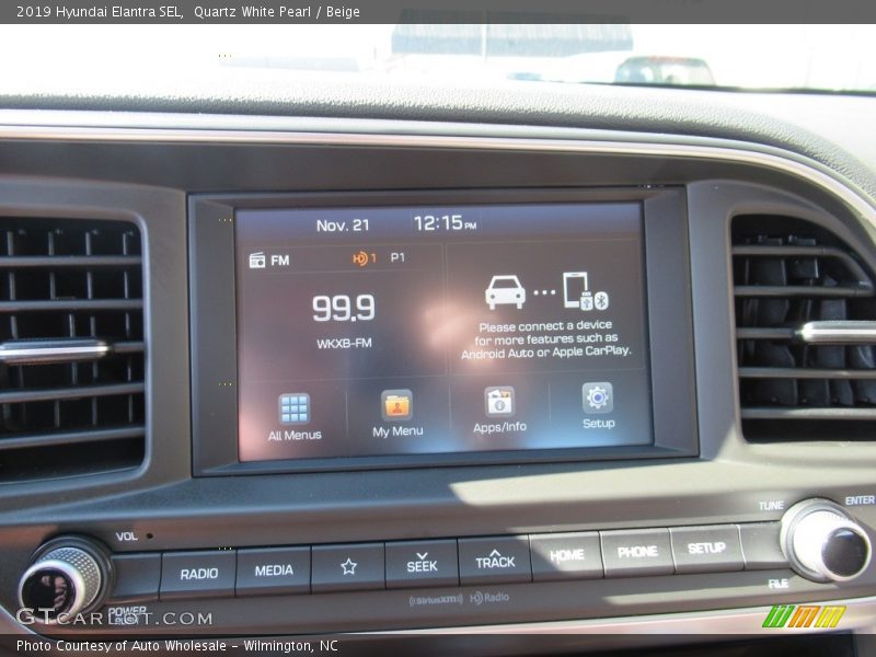 Quartz White Pearl / Beige 2019 Hyundai Elantra SEL