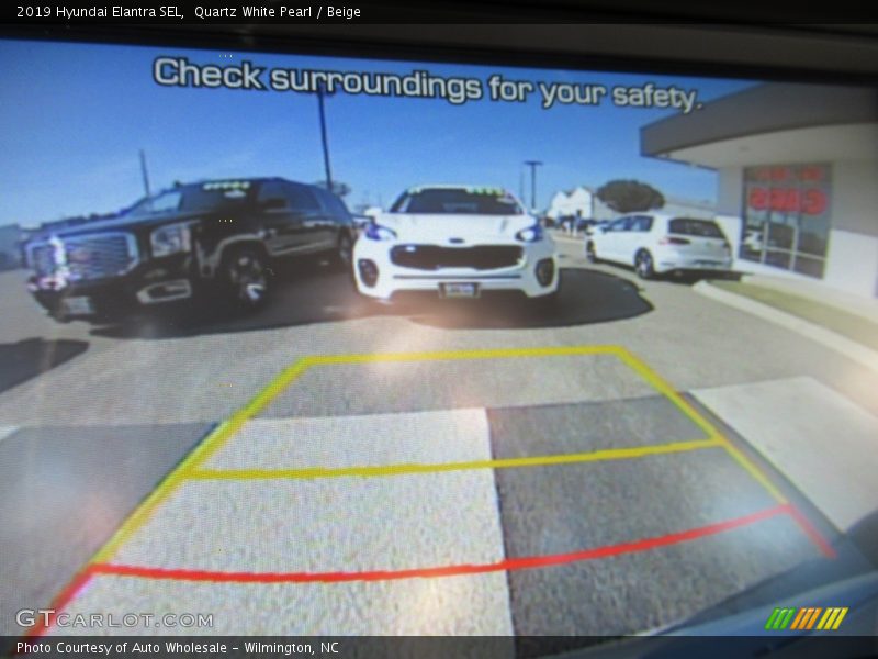 Quartz White Pearl / Beige 2019 Hyundai Elantra SEL