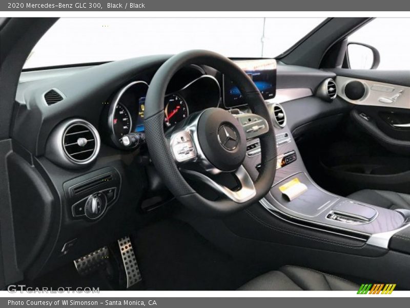 Black / Black 2020 Mercedes-Benz GLC 300