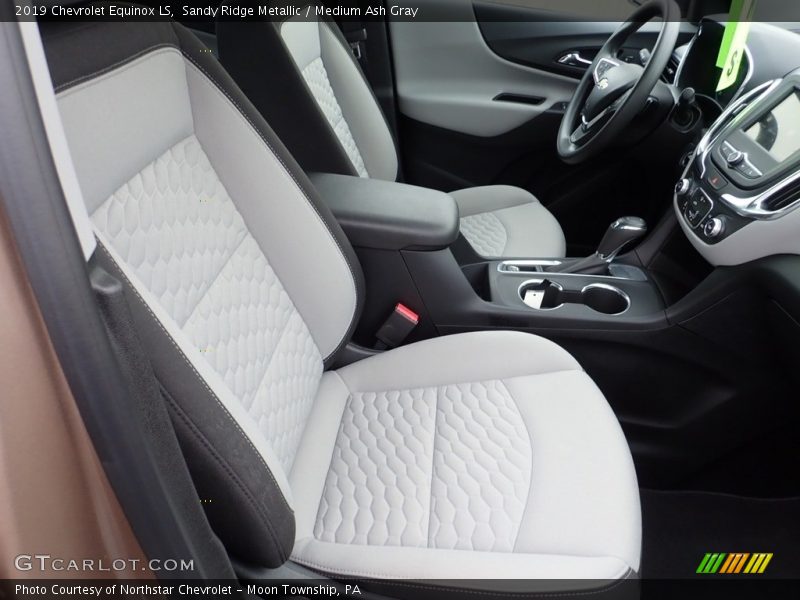 Sandy Ridge Metallic / Medium Ash Gray 2019 Chevrolet Equinox LS