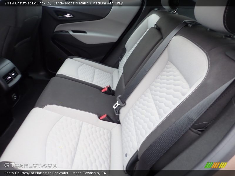 Sandy Ridge Metallic / Medium Ash Gray 2019 Chevrolet Equinox LS