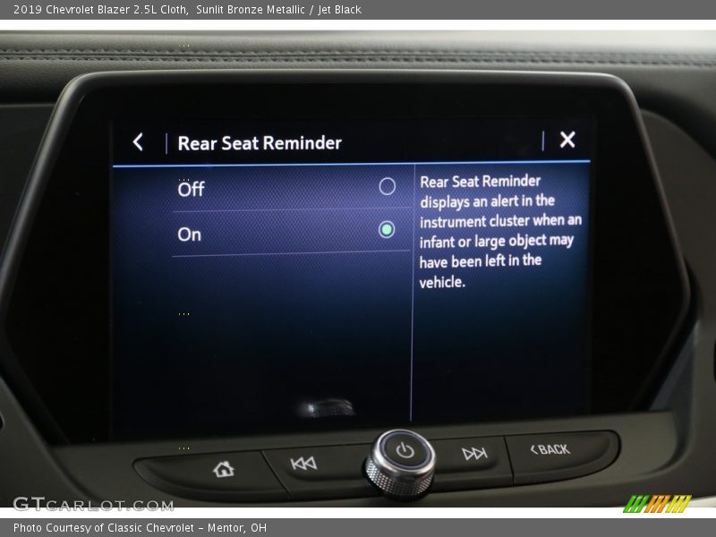 Sunlit Bronze Metallic / Jet Black 2019 Chevrolet Blazer 2.5L Cloth