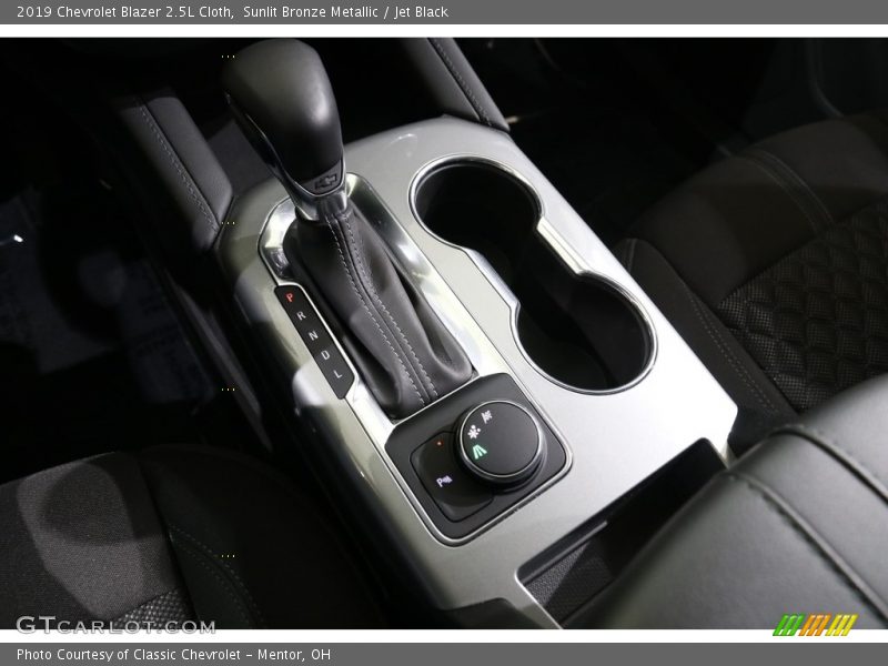 Sunlit Bronze Metallic / Jet Black 2019 Chevrolet Blazer 2.5L Cloth
