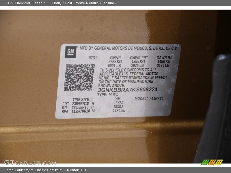 Sunlit Bronze Metallic / Jet Black 2019 Chevrolet Blazer 2.5L Cloth