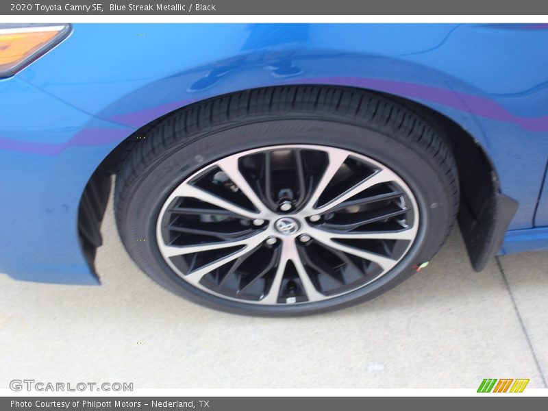 Blue Streak Metallic / Black 2020 Toyota Camry SE