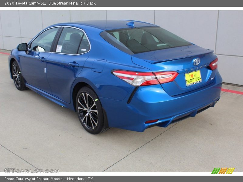 Blue Streak Metallic / Black 2020 Toyota Camry SE