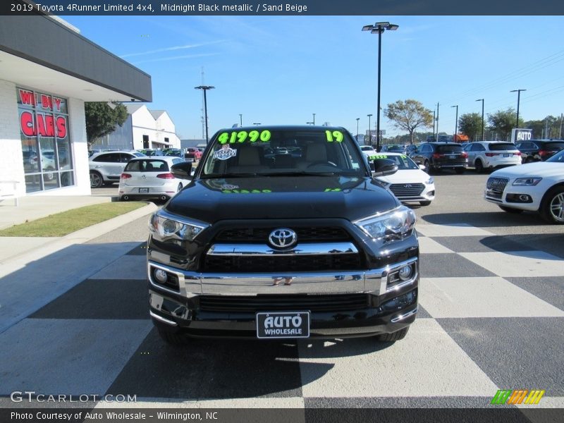 Midnight Black metallic / Sand Beige 2019 Toyota 4Runner Limited 4x4