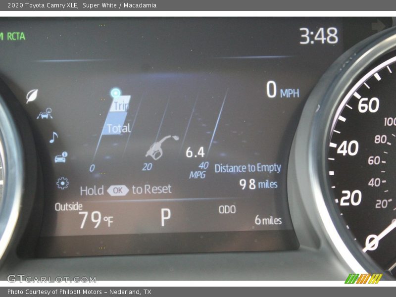 Super White / Macadamia 2020 Toyota Camry XLE