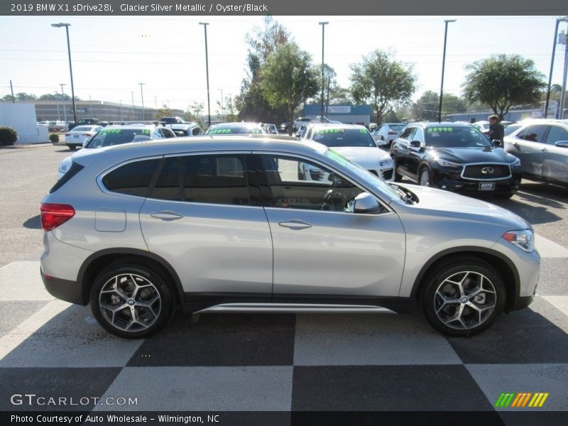 Glacier Silver Metallic / Oyster/Black 2019 BMW X1 sDrive28i
