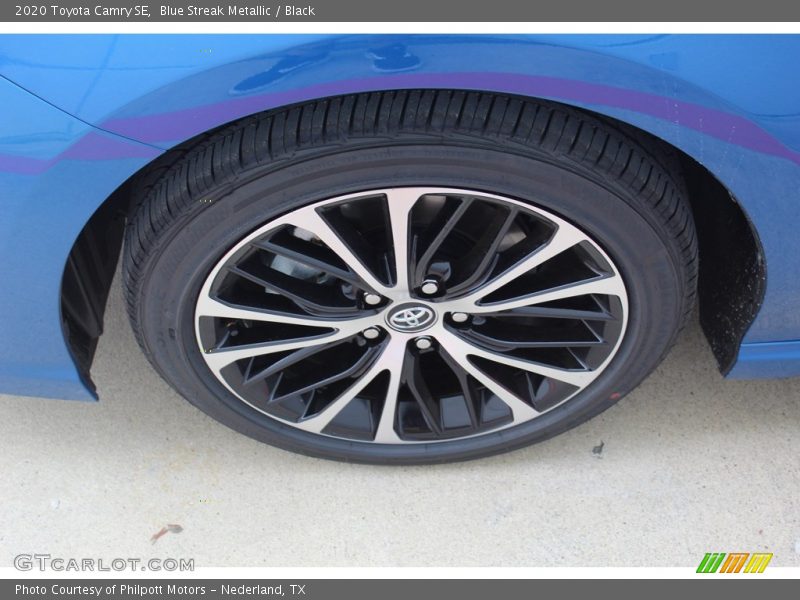 Blue Streak Metallic / Black 2020 Toyota Camry SE