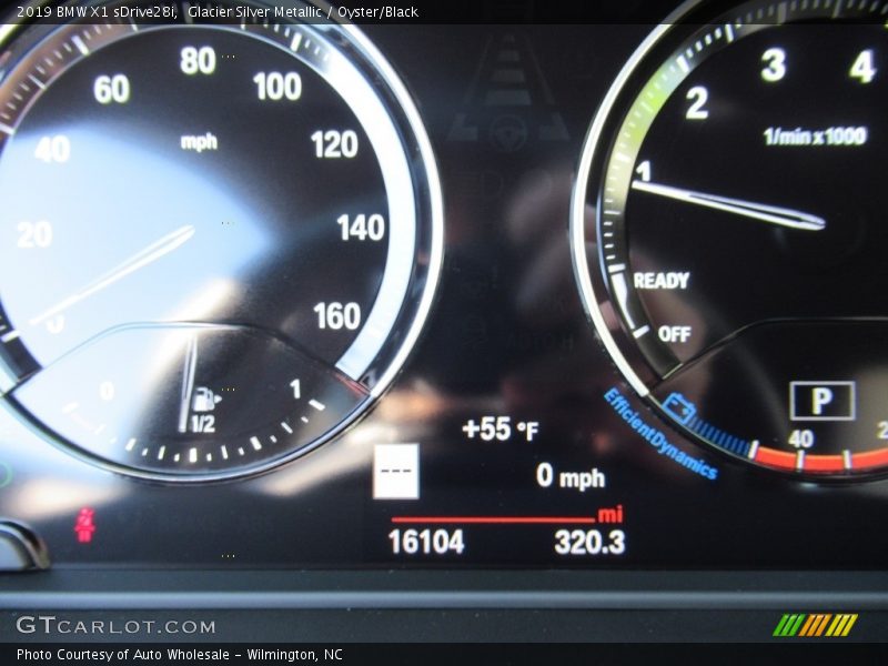 Glacier Silver Metallic / Oyster/Black 2019 BMW X1 sDrive28i