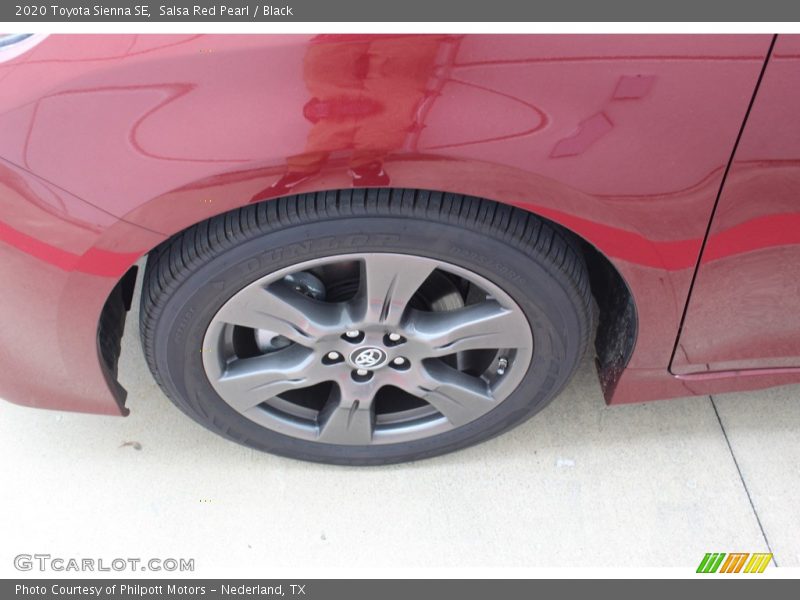 Salsa Red Pearl / Black 2020 Toyota Sienna SE