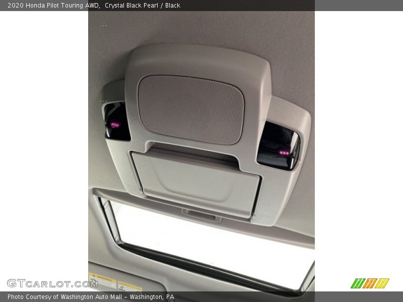 Crystal Black Pearl / Black 2020 Honda Pilot Touring AWD