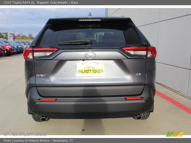 Magnetic Gray Metallic / Black 2020 Toyota RAV4 LE